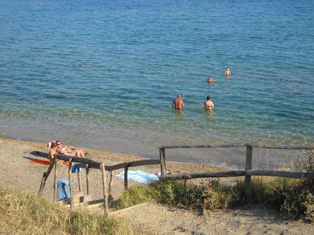 Doria Apartment Szirakúza Szoba fotó